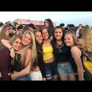 Meet your Posher, Nicole